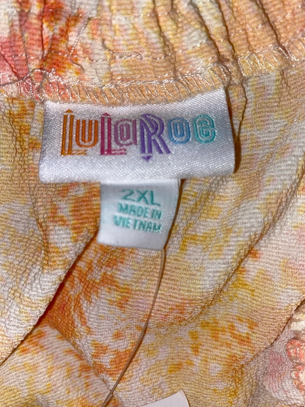 Lularoe Daisy 2X tie-dye ruffle tank top - Picture 3 of 4